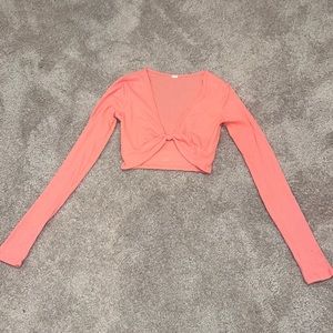 ALO pink cropped workout top!